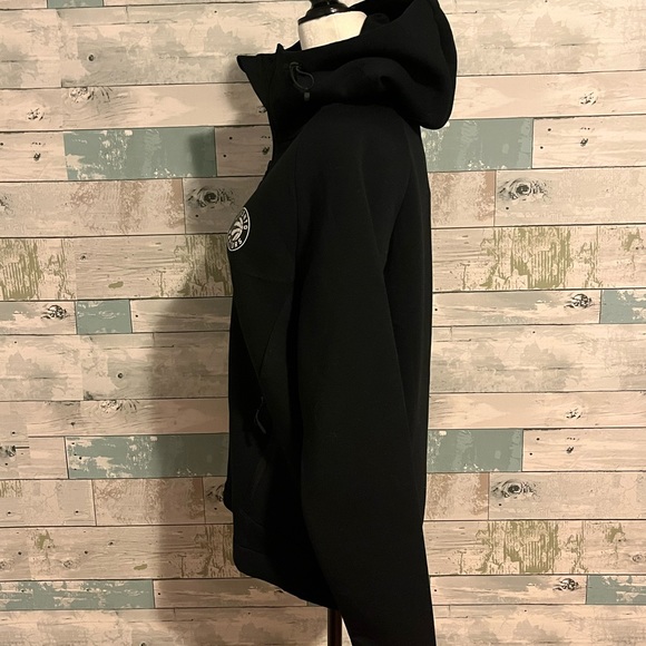 Raptors hoodie/ jacket - Picture 3 of 10